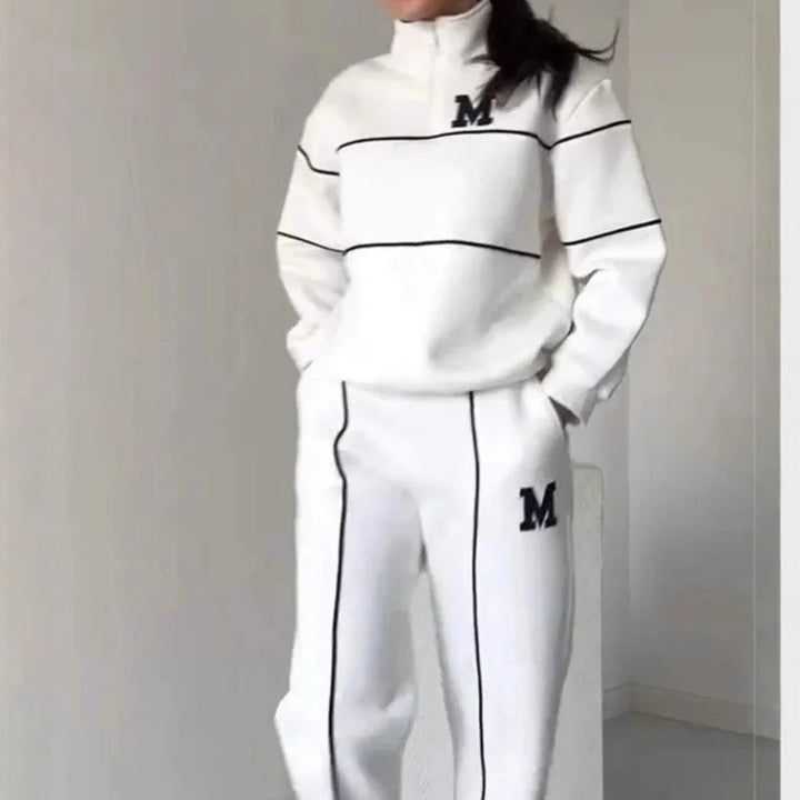 Casual line tracksuit